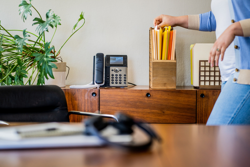 POLY Edge E320 and PoE-enabled IP phone Black 8 lines IPS - Image 8